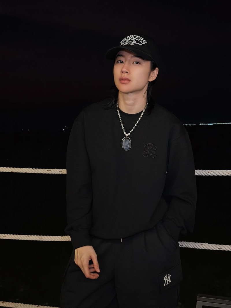 Xuất hiện với cơ bắp cuồn cuộn, Angela Phương Trinh gây tiếc nuối hình ảnh nữ tính ngày nào