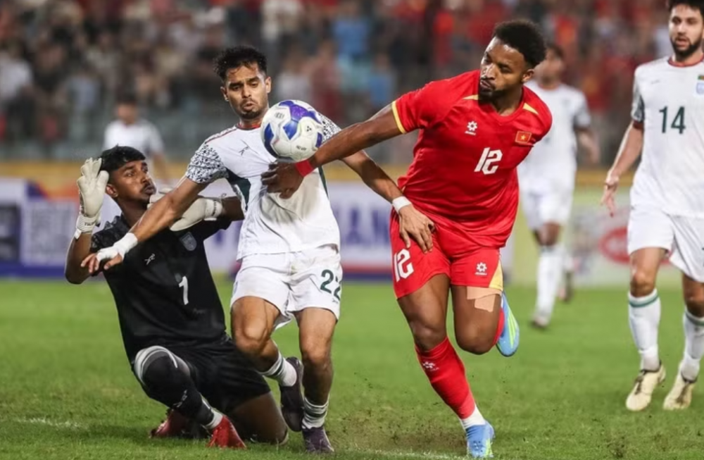 Xuân Son bác tin tăng cân, quyết ’xé lưới’ Malaysia Xuân Son bác tin tăng cân, quyết ’xé lưới’ Malaysia