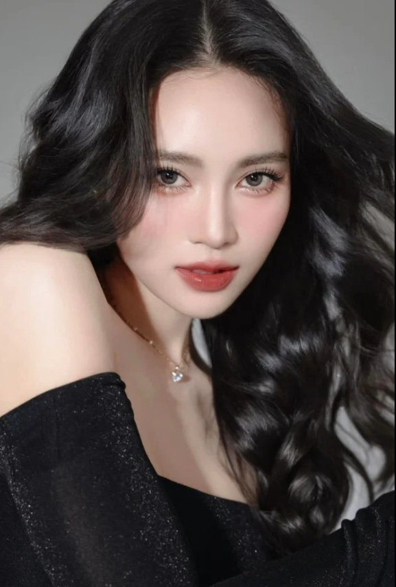 Ninh Dương Lan Ngọc dự kiến kết hôn sau khi hoàn thành 3... Ninh Dương Lan Ngọc dự kiến kết hôn sau khi hoàn thành 3...