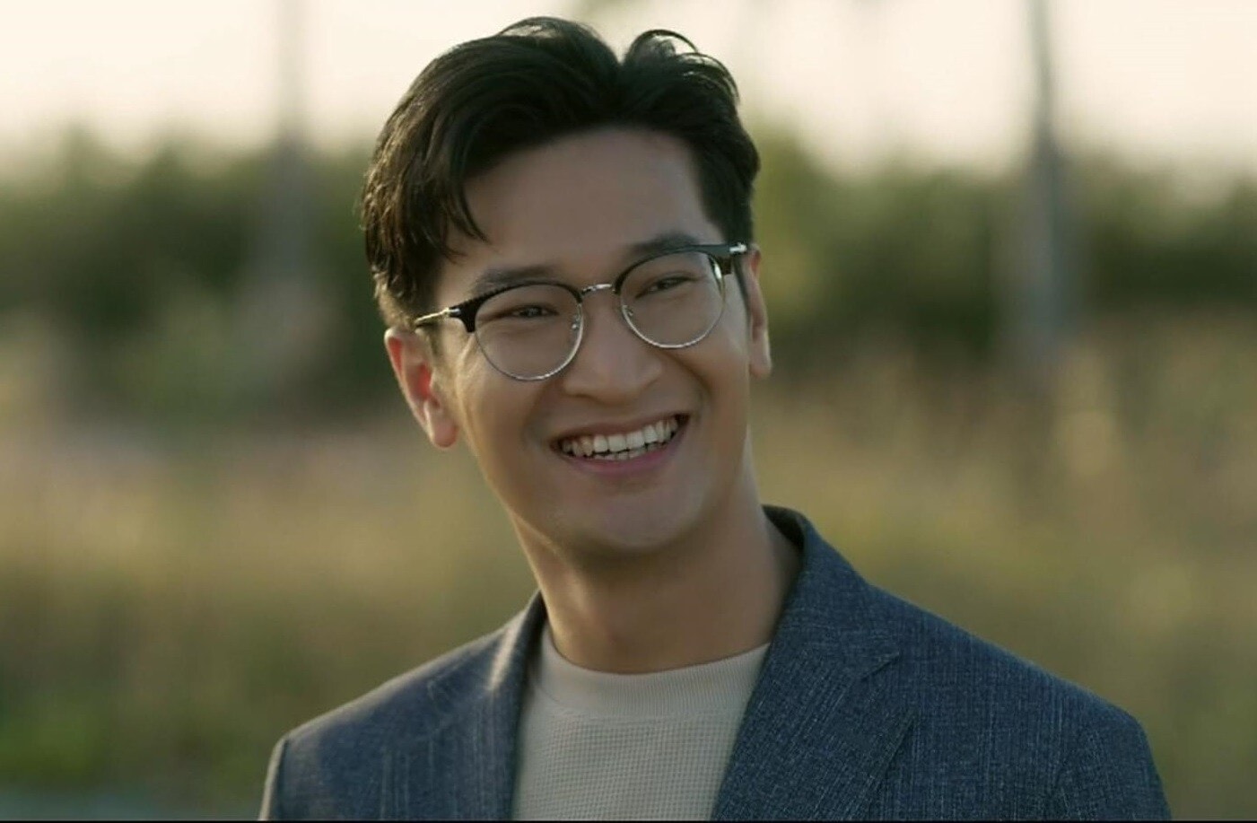 Diễn viên Vương Trọng Trí: Từ Phó Giám đốc bị ghét trên VTV đến lễ cưới với Việt Hoa