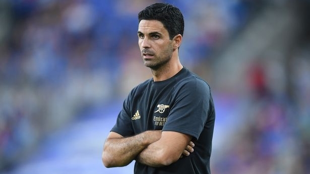 Arsenal tạm hoãn đàm phán hợp đồng với Arteta
