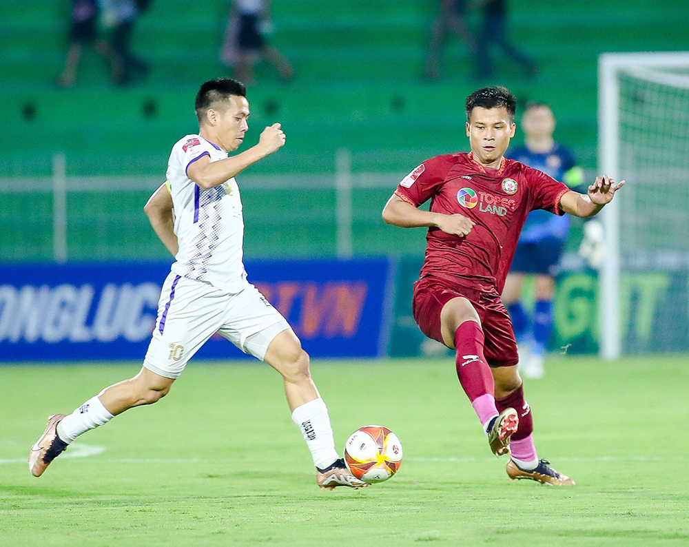 V-League 2023: Cú ngã của CLB Hà Nội thổi bùng ngọn lửa đua vô địch