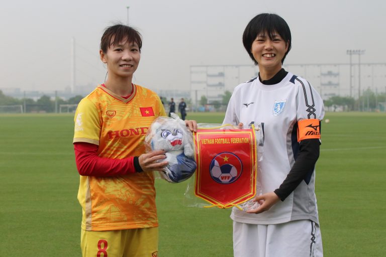 Đội tuyển nữ Việt Nam thắng dễ trận giao hữu đầu tiên tại Nhật Bản