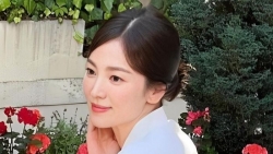 Song Hye Kyo thông báo tin vui sau nhiều ngày vào đoàn phim mới