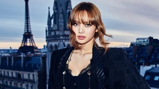 Lisa (BLACKPINK) từ chối Miss Universe