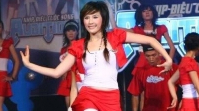 Bảo Thy và cuộc sống bình yên trong biệt thự xa hoa sau gần 20 năm gia nhập showbiz