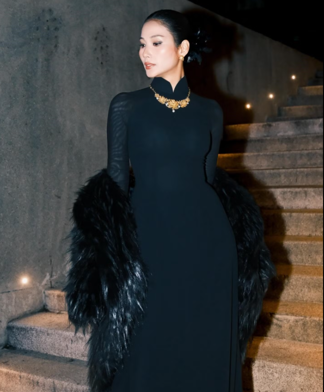 Hoàng Thùy lỡ hẹn với Victoria’s Secret