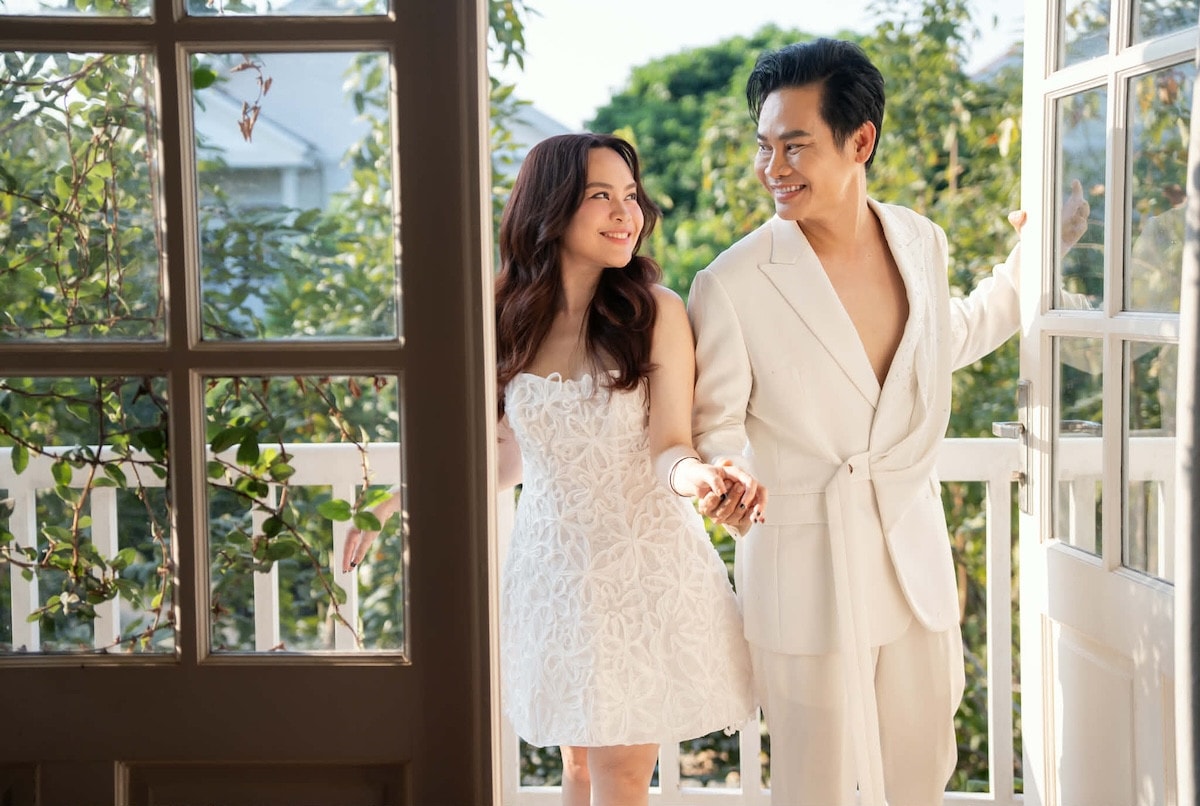 MC Hồng Phúc xây studio tại gia tặng vợ nhân kỷ niệm 27 năm gắn bó MC Hồng Phúc xây studio tại gia tặng vợ nhân kỷ niệm 27 năm gắn bó