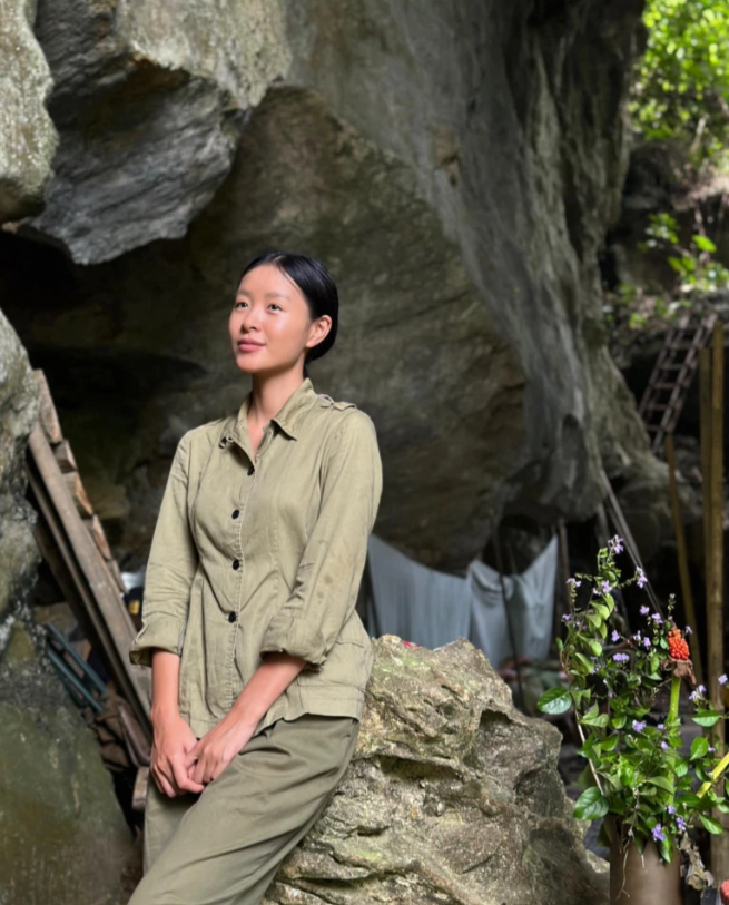 Trang Emma: Từ tạo hình 'mẹ bầu' đến màn lột xác thành hoa hậu trên sóng VTV Trang Emma: Từ tạo hình 'mẹ bầu' đến màn lột xác thành hoa hậu trên sóng VTV