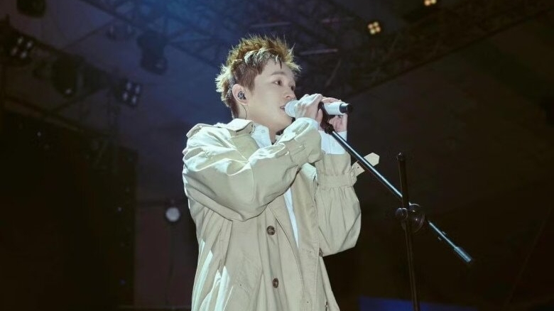 B Ray xin lỗi vì phát ngôn nhạy cảm liên quan đến AMEE và dàn Em Xinh trên livestream