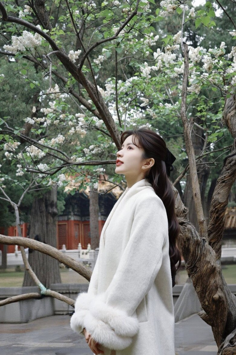 Diễn viên Ngọc Huyền gây sốt với tạo hình Tiểu Yến Tử và cuộc sống sau 2 năm kết hôn