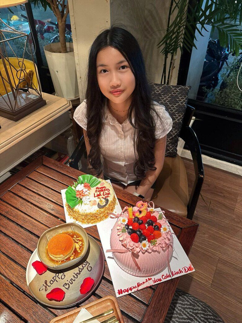 Con gái Huy Khánh và Ốc Thanh Vân: Bản lĩnh du học sớm và tài năng nghệ thuật