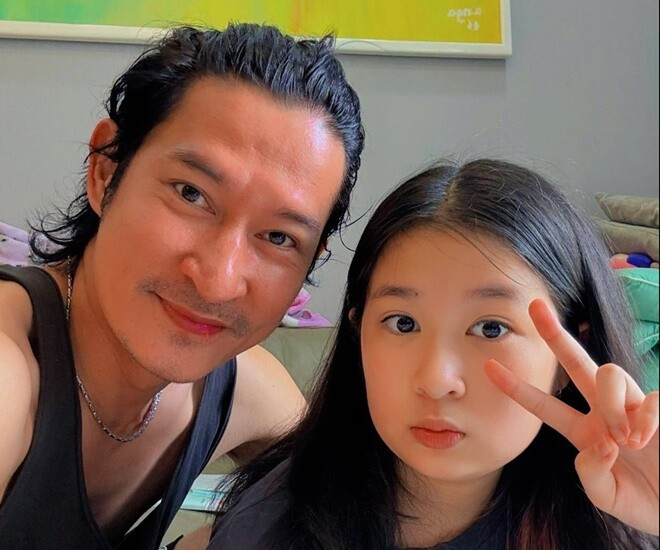 Con gái Huy Khánh và Ốc Thanh Vân: Bản lĩnh du học sớm và tài năng nghệ thuật