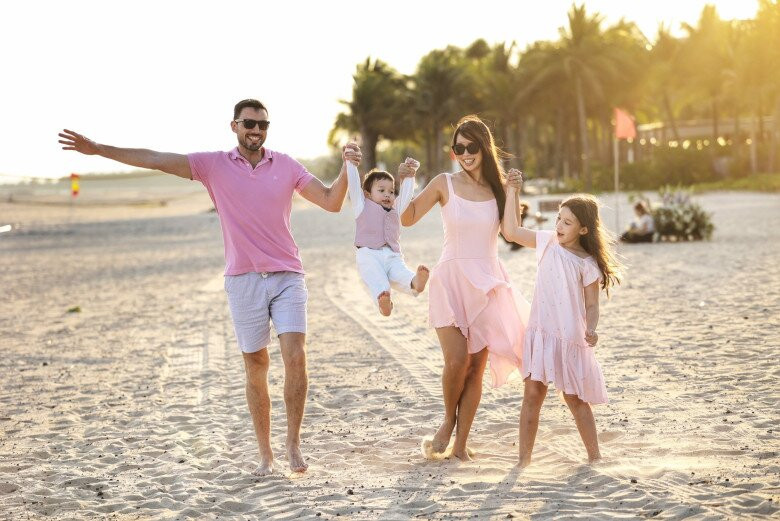 Dàn sao Việt tận hưởng kỳ nghỉ lễ 30/4: Siêu mẫu Hà Anh khoe tổ ấm hạnh phúc