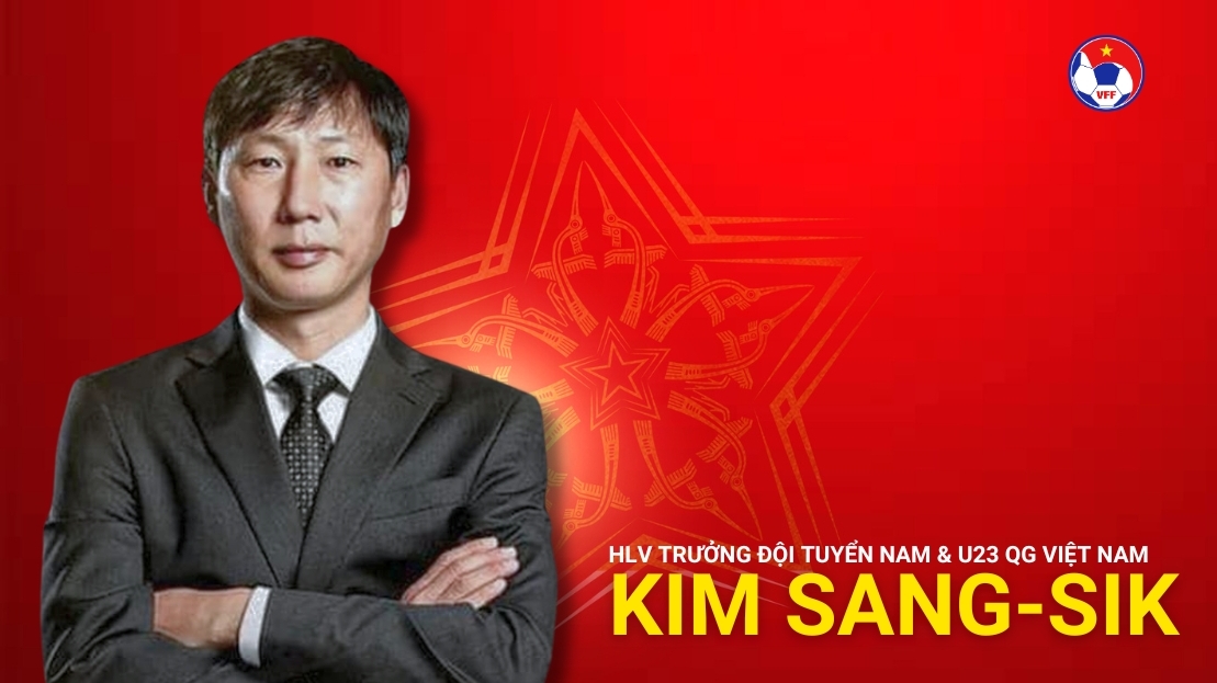 HLV Kim Sang Sik có 12 trợ lý, cùng ông Park Hang Seo xem trận Thể Công Viettel vs LP Bank HAGL