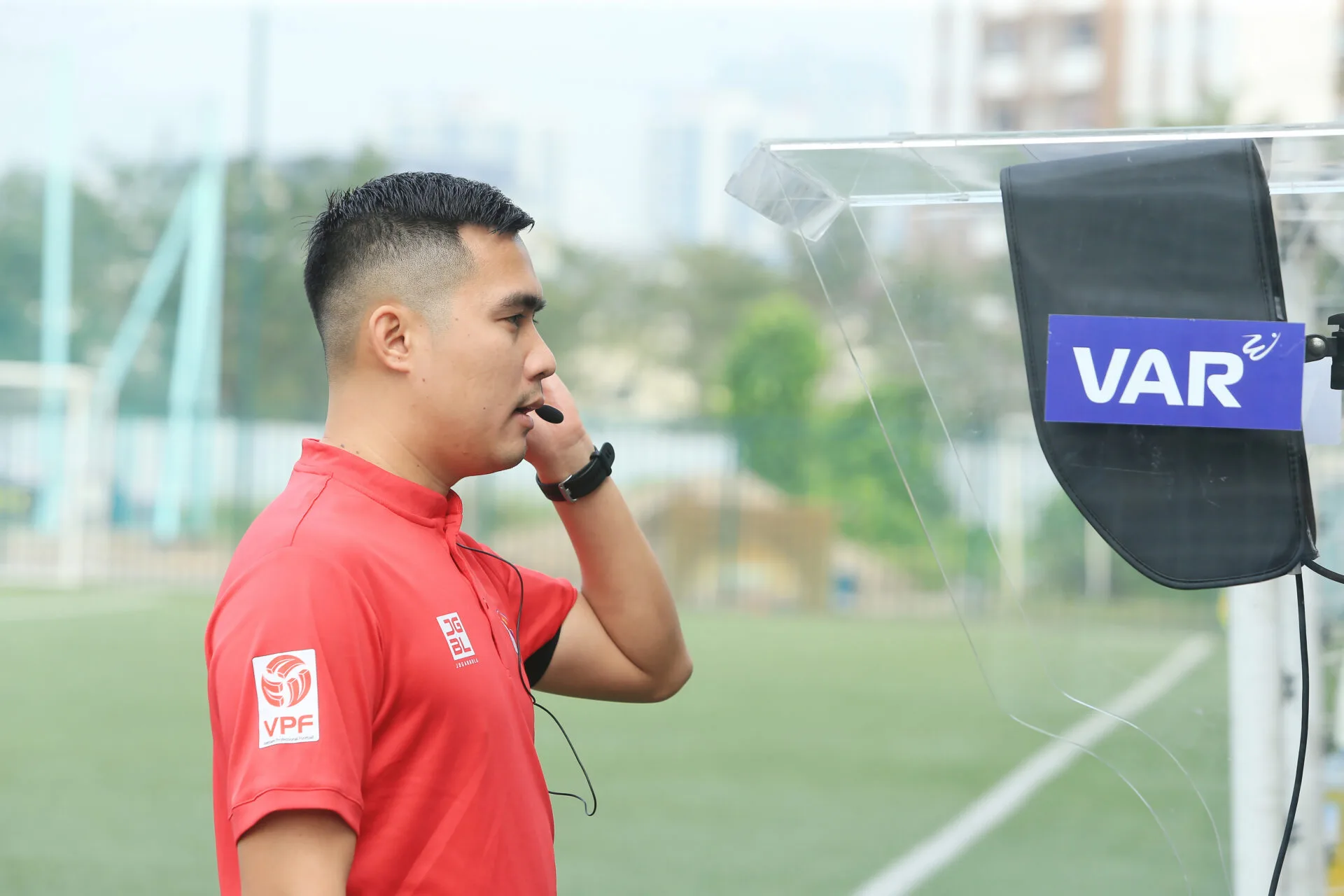 VAR được tăng cường cho vòng 18 V-League