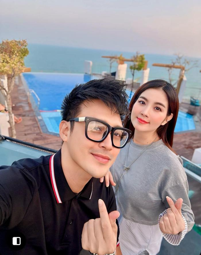Diễn viên Kha Ly tiết lộ không sống cùng chồng suốt nửa tháng, dân tình tò mò hỏi lý do
