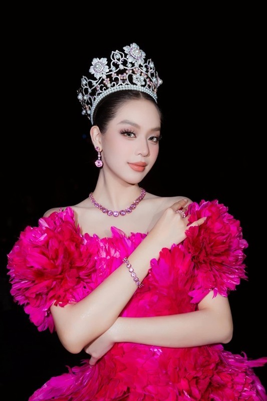 Thanh Thủy ra sao khi sắp hết nhiệm kỳ Hoa hậu Việt Nam 2022? Thanh Thủy ra sao khi sắp hết nhiệm kỳ Hoa hậu Việt Nam 2022?