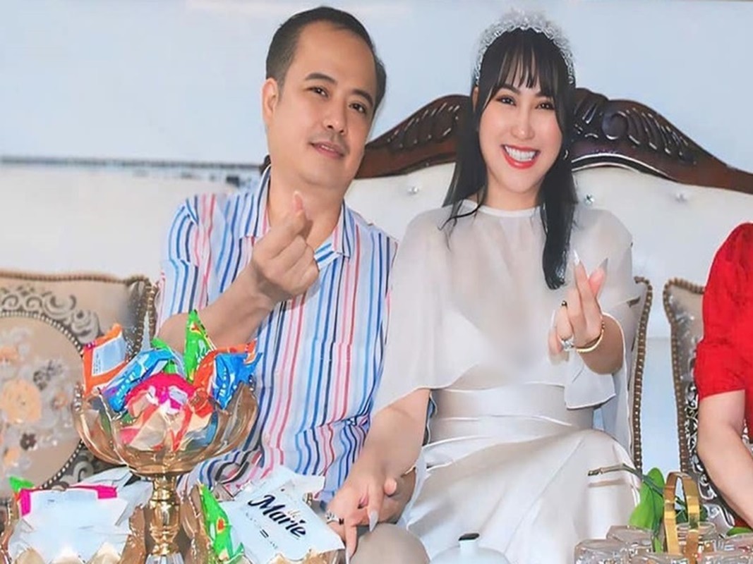 Chuyện tình ngọt ngào của Phi Thanh Vân và bạn trai doanh nhân