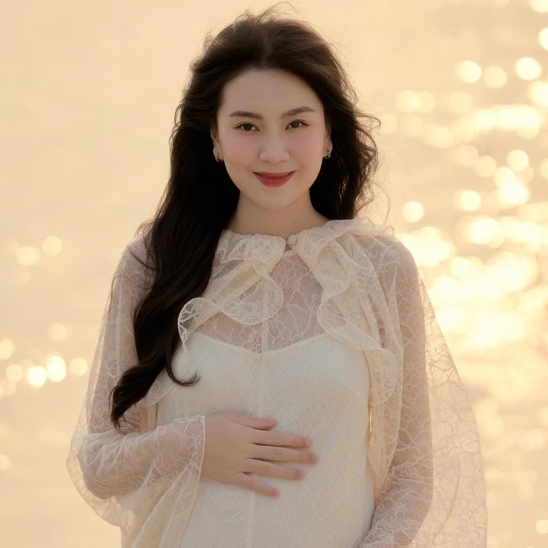 MC Mai Ngọc không cho mẹ ruột bế cháu ngoại, lý do là gì? MC Mai Ngọc không cho mẹ ruột bế cháu ngoại, lý do là gì?