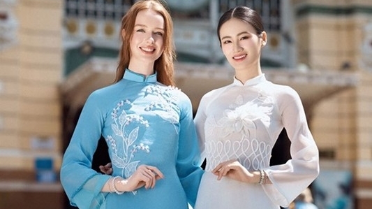 Nhan sắc đối thủ kiêm bạn thân của Ý Nhi ở Miss World 2025