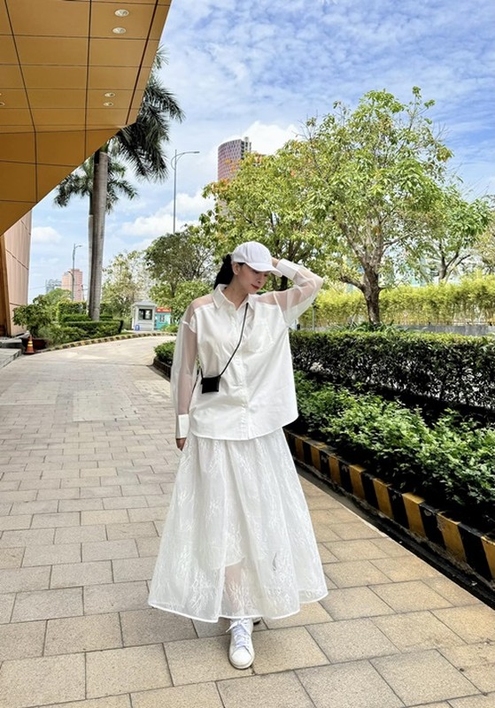 Ngô Thanh Vân mang bầu sau 3 năm lấy chồng kém 11 tuổi Ngô Thanh Vân mang bầu sau 3 năm lấy chồng kém 11 tuổi