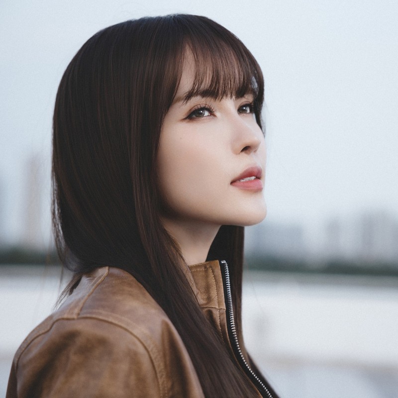 Thiều Bảo Trâm xuất hiện với visual cực phẩm trong MV mới Thiều Bảo Trâm xuất hiện với visual cực phẩm trong MV mới