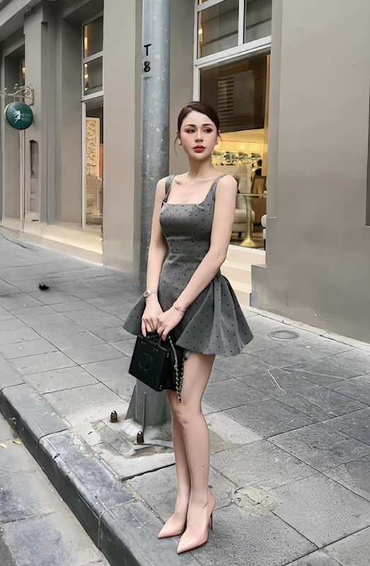 Lương Thu Trang đóng “Cha tôi, người ở lại”, đẹp gây mê