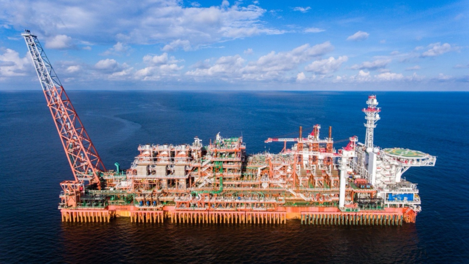 Eni mở rộng đầu tư sau hơn hai thập kỷ hoạt động tại Indonesia