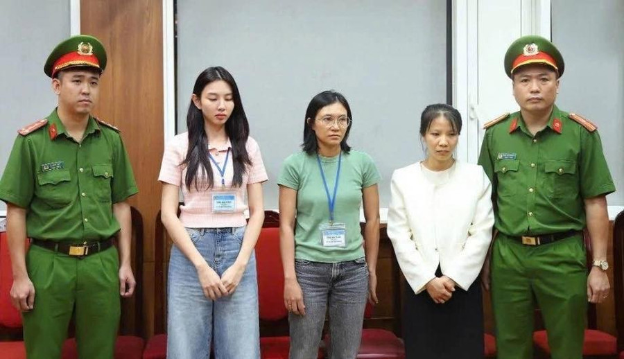 Chuyên trang sắc đẹp hàng đầu thế giới nhắn nhủ đặc biệt tới Thùy Tiên