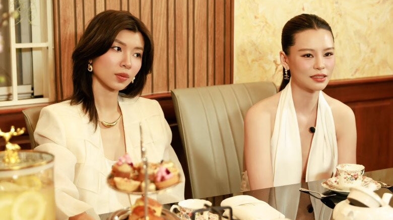 Đồng Ánh Quỳnh xin lỗi Bùi Lan Hương và thông báo tạm dừng hoạt động