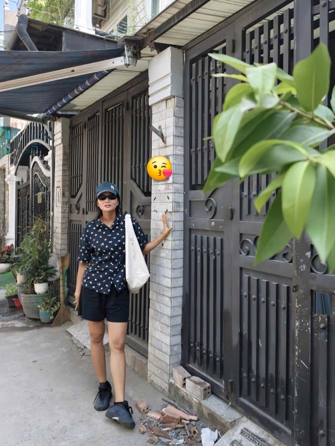Hoa hậu H'Hen Niê tậu nhà phố 5 tầng tại TP.HCM làm quà tặng con gái đầu lòng