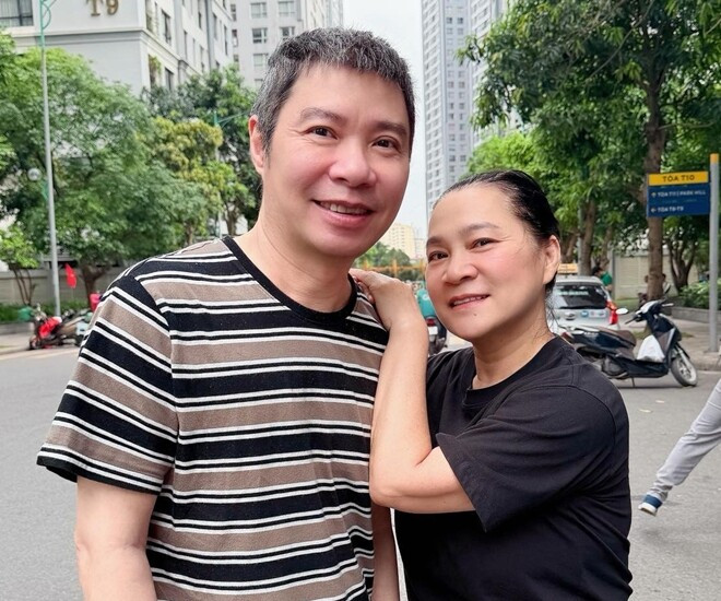 BTV Kim Ngân xúc động trước tình cảm của vợ chồng NSND Công Lý