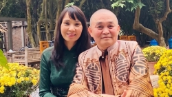 Nghệ sĩ Xuân Hinh gây sốt với video dí dỏm về triết lý giữ gìn hạnh phúc gia đình