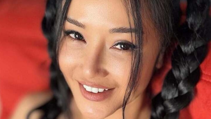 Diva Hồng Nhung cập nhật sức khỏe sau tiểu phẫu và hành trình điều trị ung thư