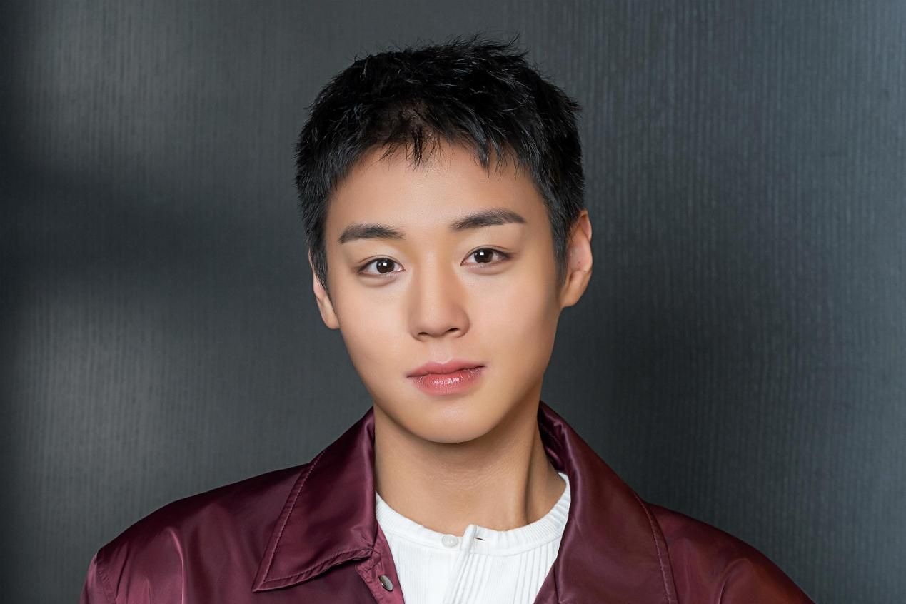 Park Ji Hoon sắp đến Việt Nam