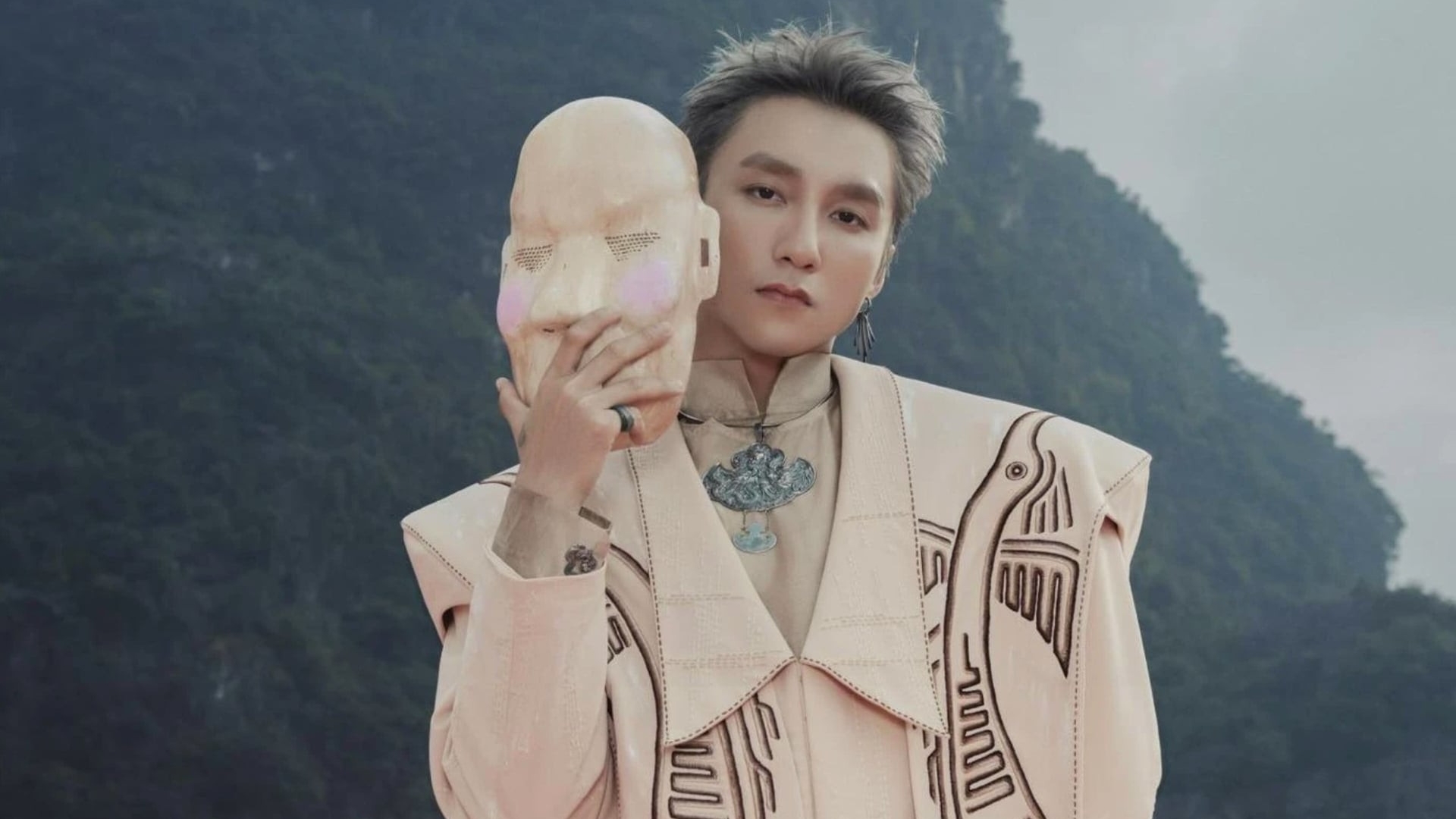 Sơn Tùng M-TP ra mắt MV Come My Way: Vai trò của Hải Tú và tham vọng văn hóa Việt