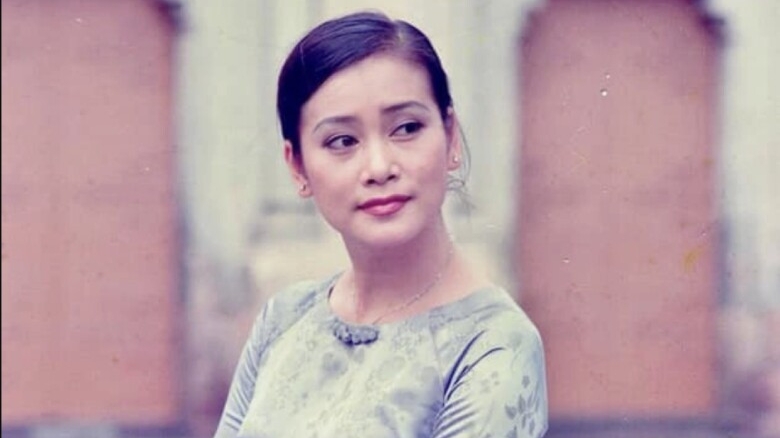 NSƯT Tuyết Thu cùng ông xã cựu công an chúc mừng con trai tốt nghiệp đại học tại Úc