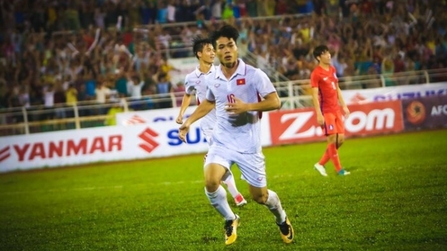 Từ tinh thần quả cảm ở EURO 2020, nhớ hào khí của U23 Việt Nam tại Thường Châu!