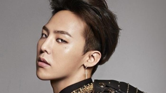 G-Dragon "bay màu" khỏi danh sách nghệ sĩ thuộc YG, nghi vấn rời công ty