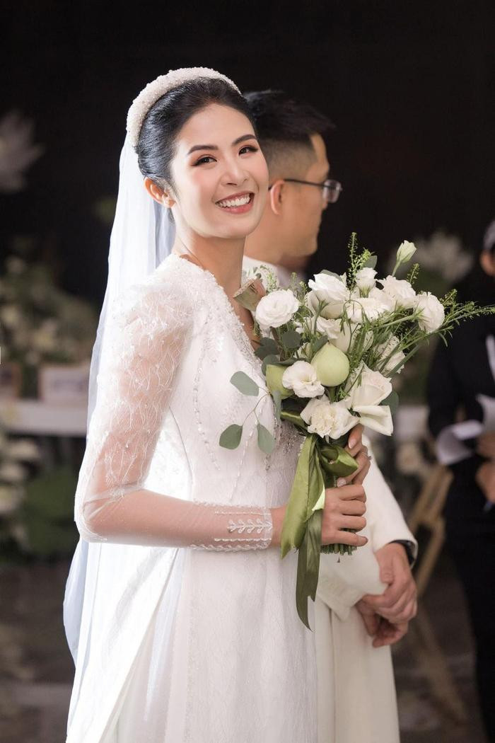 Hoa hậu Ngọc Hân thông báo "tin vui" sau 6 tháng lên xe hoa, dân tình nô nức chúc mừng