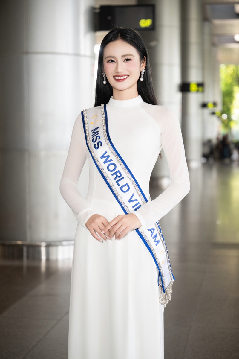 Ý Nhi rạng rỡ về nước, khép lại giấc mơ Miss World