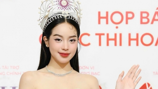 Thanh Thủy khoe nhan sắc đẹp tựa nữ thần, chiếm trọn spotlight khiến fan mê mẩn