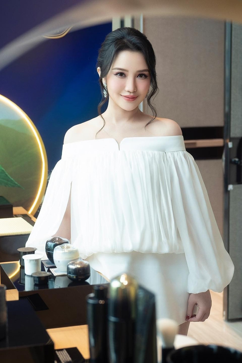 Primmy Trương hiếm hoi lộ diện sau hơn 4 năm cưới chồng thiếu gia