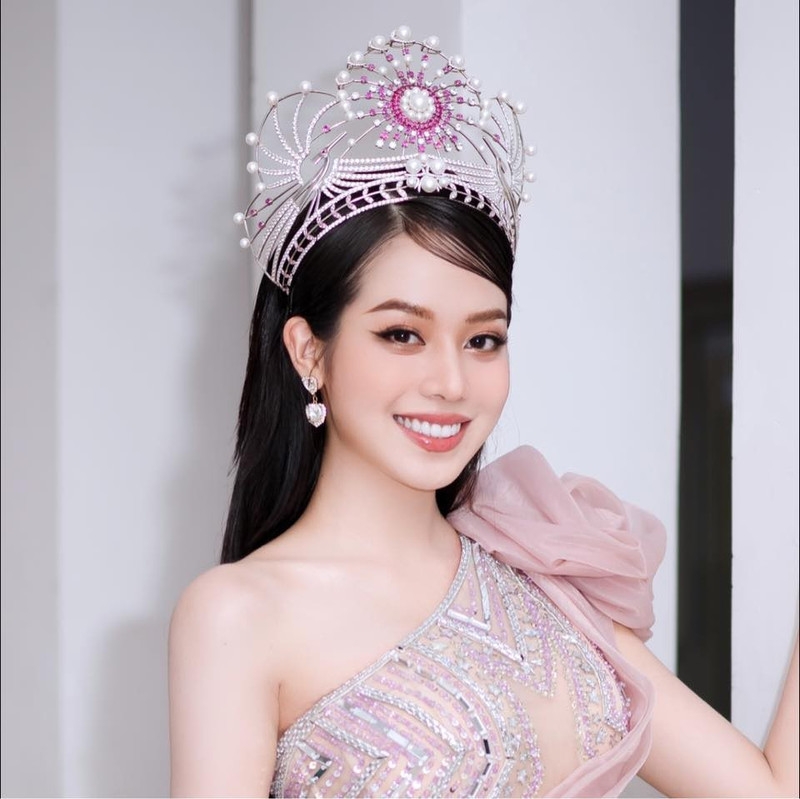 Những khoảnh khắc rực rỡ của đương kim Hoa hậu Việt Nam Huỳnh Thị Thanh Thủy