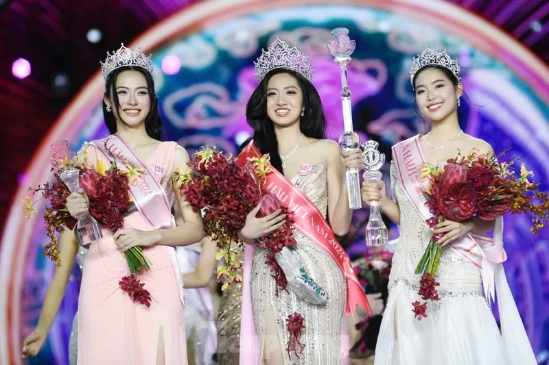 Nhan sắc ấn tượng của người đẹp 2k4 đăng quang Hoa hậu Việt Nam 2024