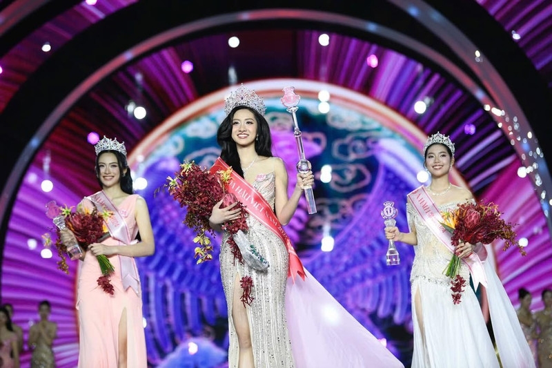 Nhan sắc ấn tượng của người đẹp 2k4 đăng quang Hoa hậu Việt Nam 2024