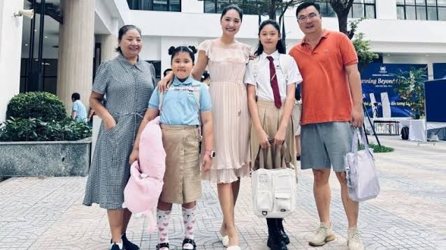 Con gái Hoa hậu Hà Kiều Anh và Hương Giang gây sốt khi biểu diễn cùng dàn nhạc giao hưởng