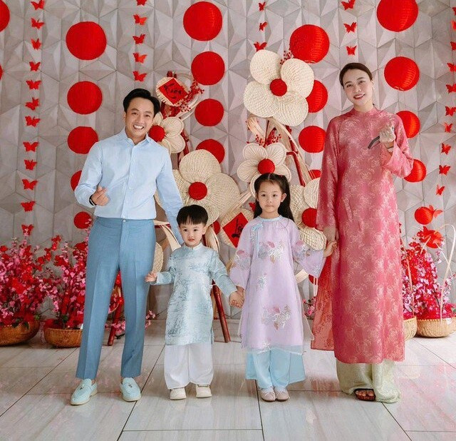 Winnie và Suchin: Hai ái nữ nhà sao Việt gây sốt khi xuất hiện trên tạp chí thời trang