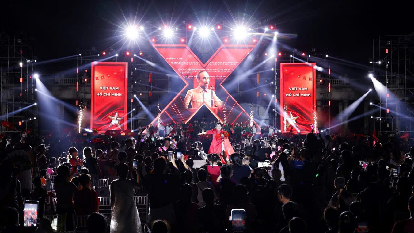 12.000 khán giả đến với concert đầu tiên dành cho trẻ em